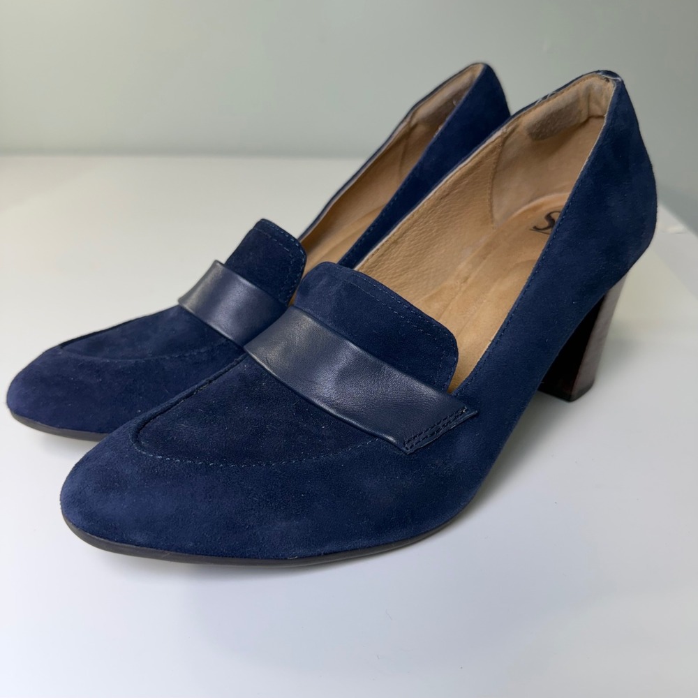 Sofft Parkdale Navy Blue Suede Heeled Loafers Block Heel Pumps Penny Strap 8.5M